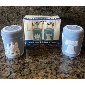 Early American Motif Americana Salt & Pepper Shakers Liberty Bell Fife & Drummer